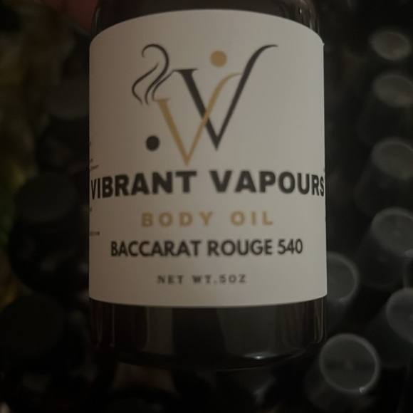 Brown Sugar Babe rollerball oils
Vibrant Vapours oils
~READ DESCRIPTION~ - Picture 9 of 12